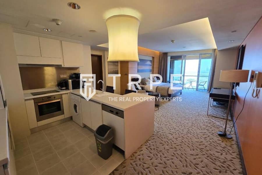 Burj Khalifa View | Furnished | Vacant