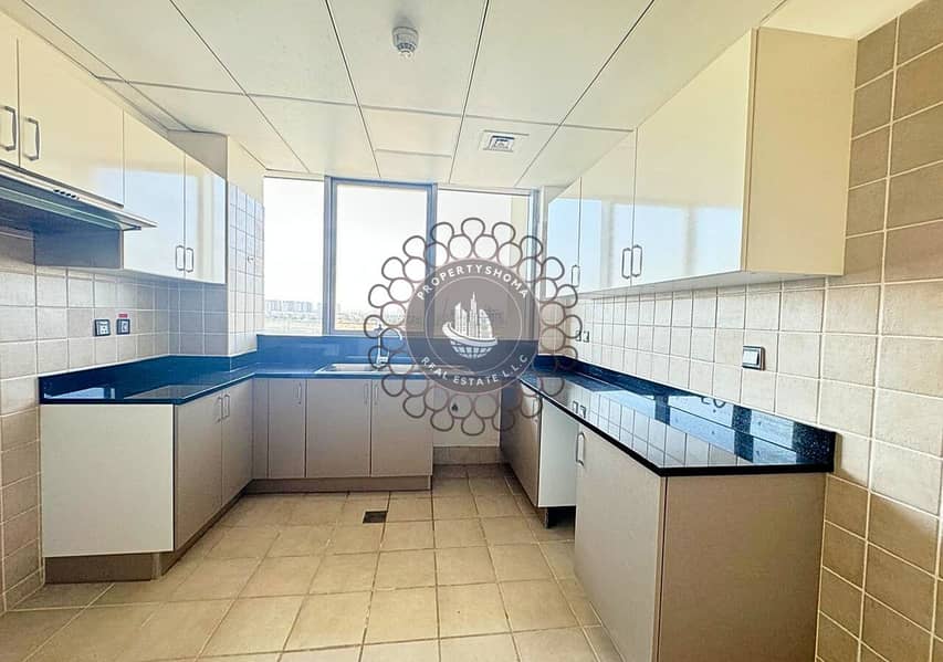 Spacious 2 BR +Maid | Huge Balcony | Vacant - Image 9