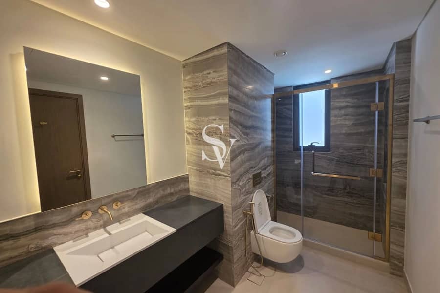 Standalone 4BRVilla | Brand New | Elie Saab Finish - Image 14