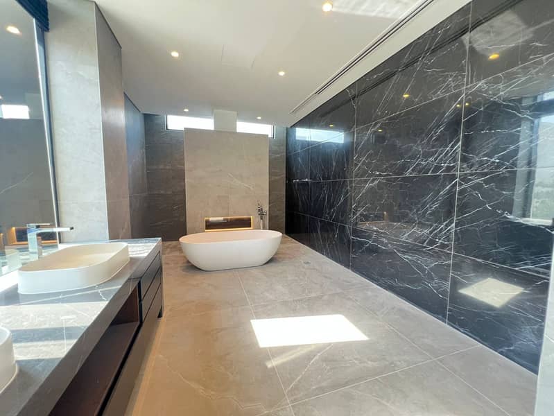 Modern| 5-BR Plus Maid| PooL| Prime Location - Image 14