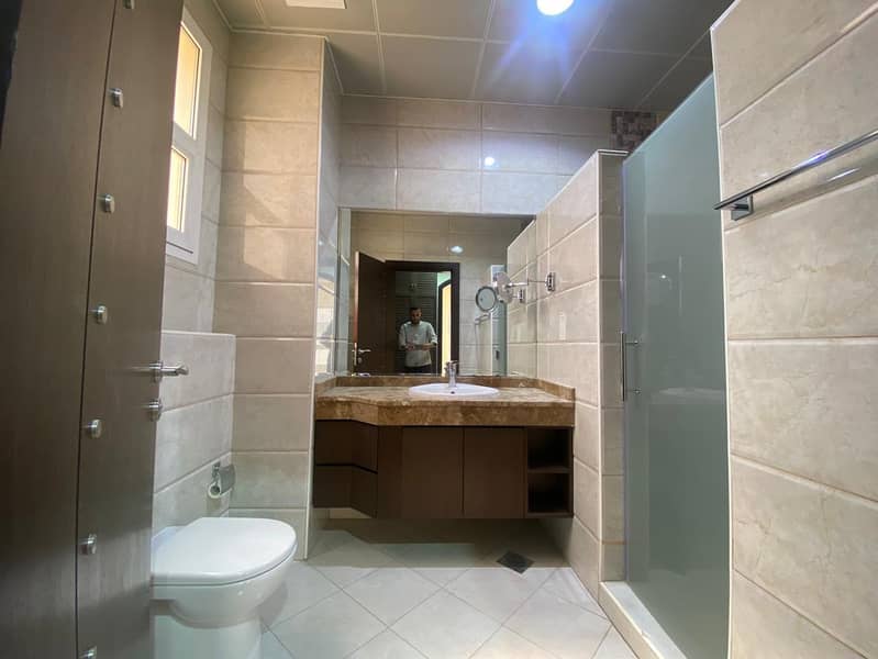 Spacious 5 BR Villa in Al Barsha South 2 - Image 18