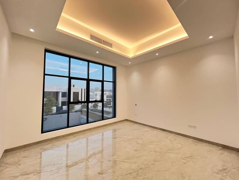 Brand New | Spacious | Ready to move in - Image 9