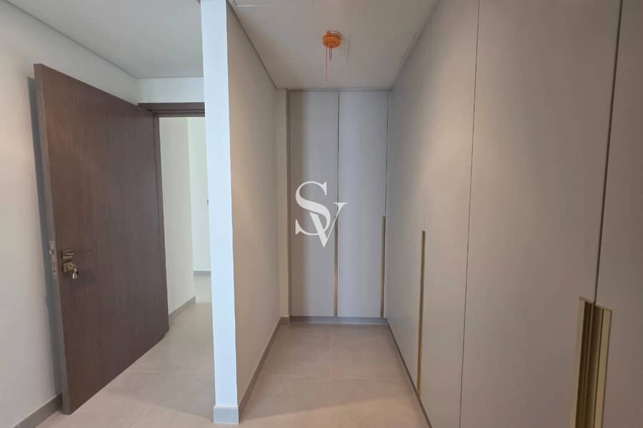 Standalone 4BR Villa-Brand New-Elie Saab Finish - Image 14