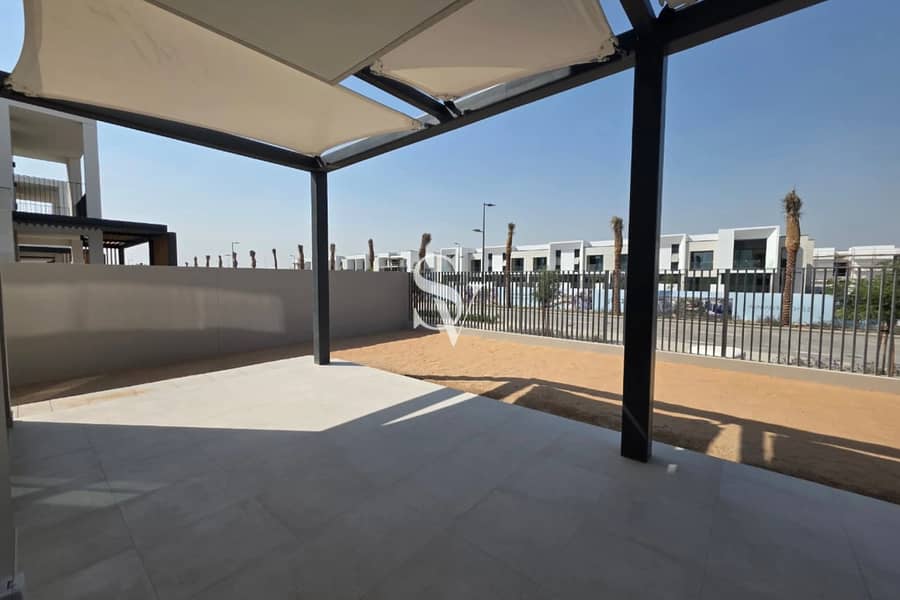 Standalone 4BR Villa-Brand New-Elie Saab Finish - Image 27