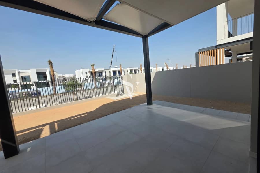 Standalone 4BR Villa-Brand New-Elie Saab Finish - Image 28