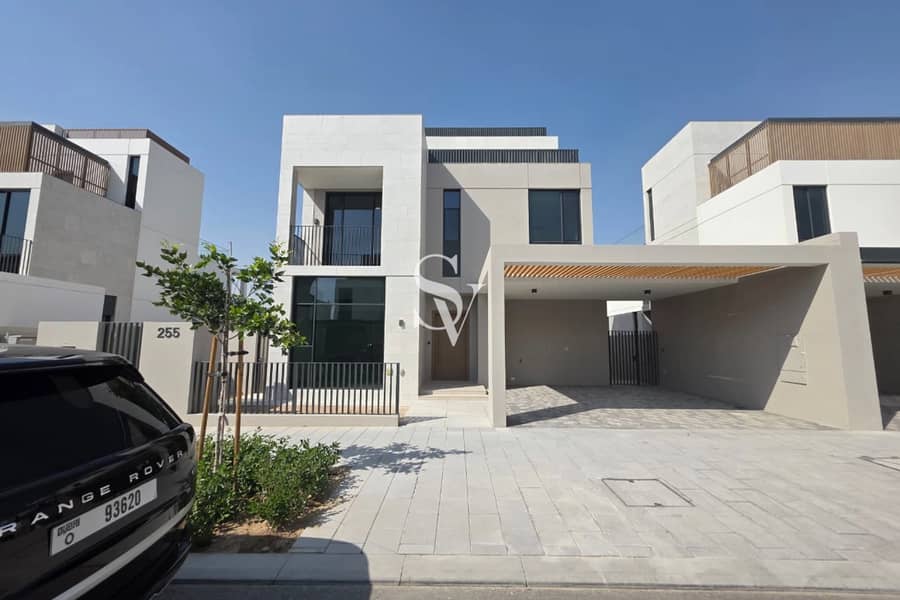 Standalone 4BR Villa-Brand New-Elie Saab Finish - Image 29