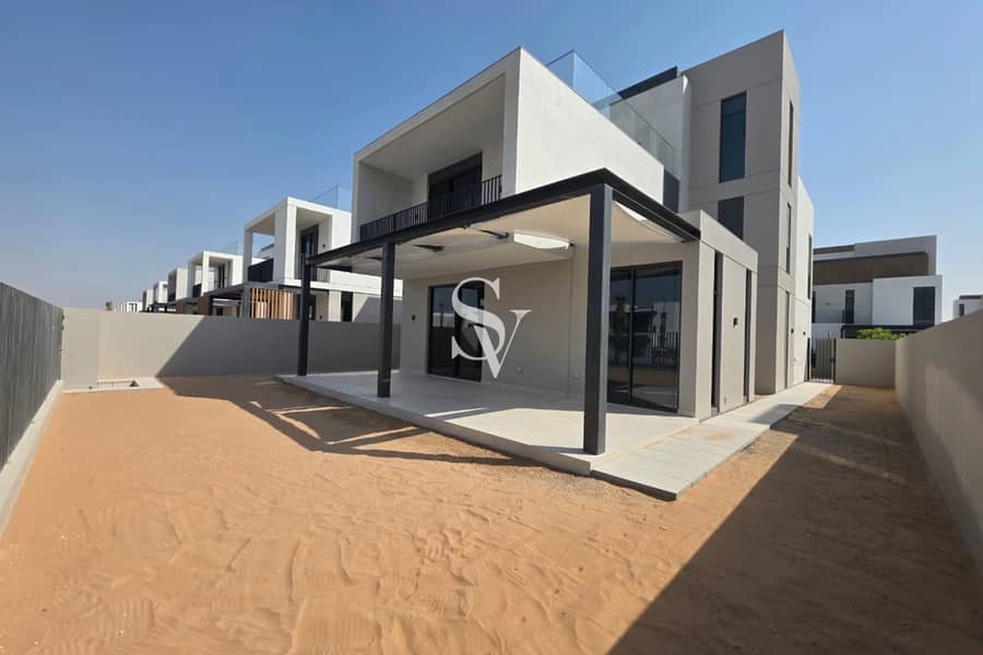 Standalone 4BR Villa-Brand New-Elie Saab Finish - Image 31