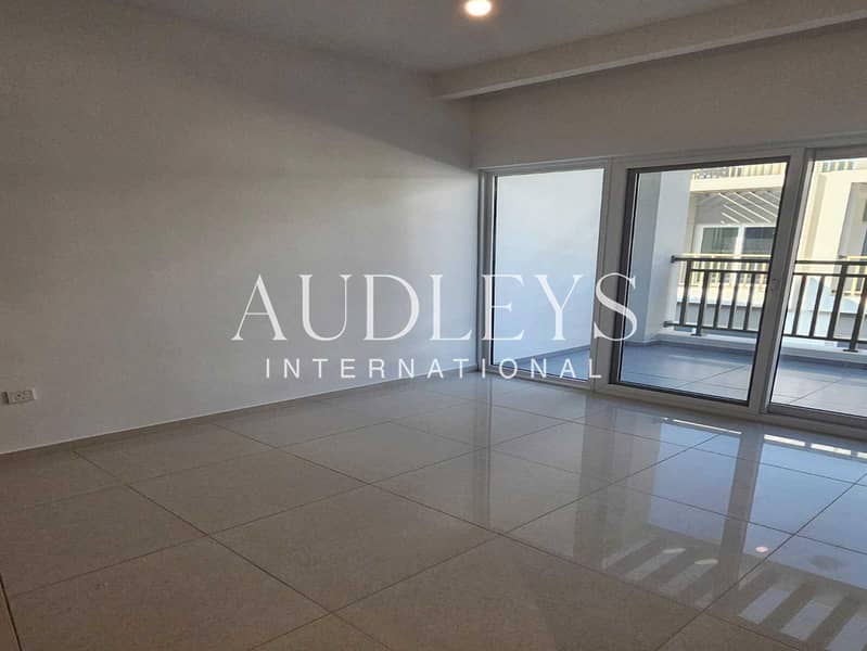 3BR Townhouse | Private Garden | Brand New - Image 7