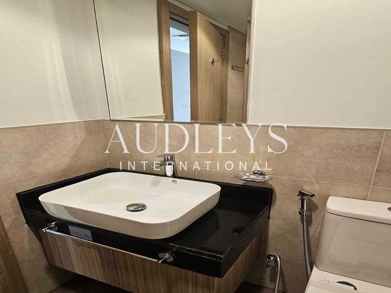 3BR Townhouse | Private Garden | Brand New - Image 23