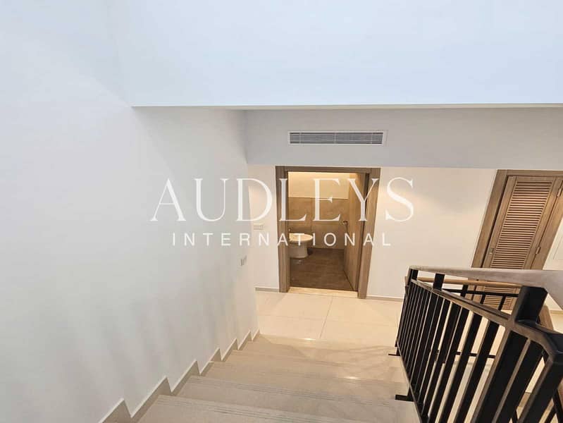 3BR Townhouse | Private Garden | Brand New - Image 27