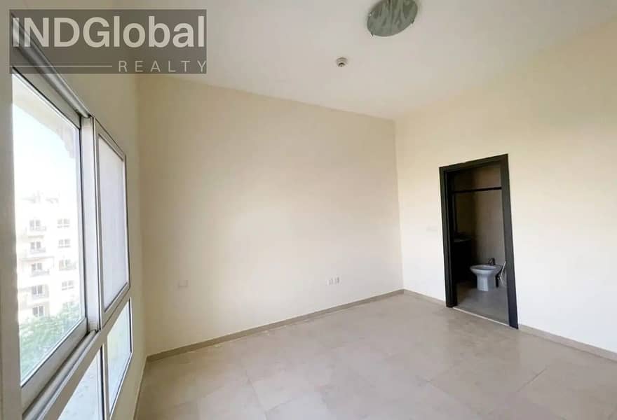 WELL-MAINTAINED | GREEN COMMUNITY LIVING | GREAT VALUE - Image 9