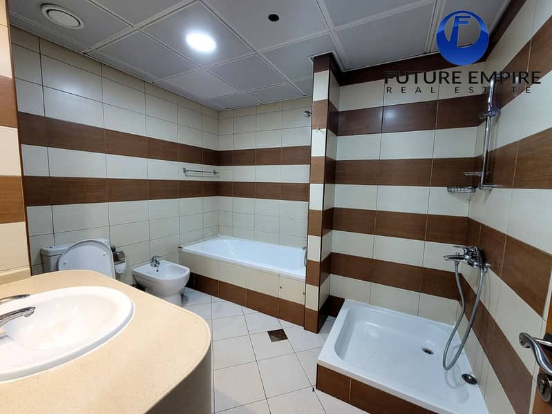 Chiller Free | Luxurious 2BHK | Maid's Room | High Floor - Image 22