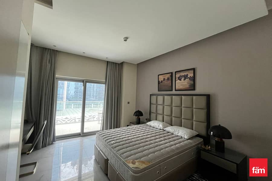 Vacant | Bright Unit | Fully furnished - Image 10