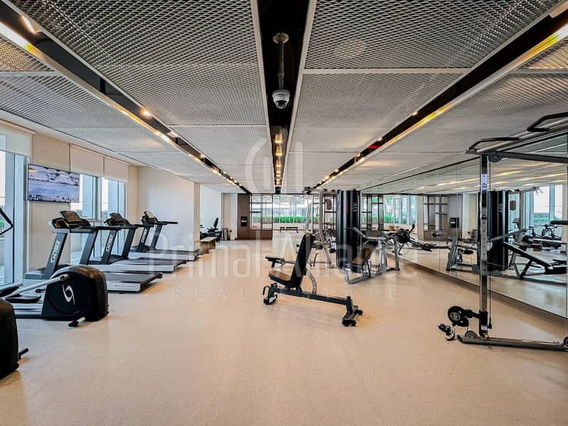 Fully Furnished | Marina View | Beach Access - Image 12