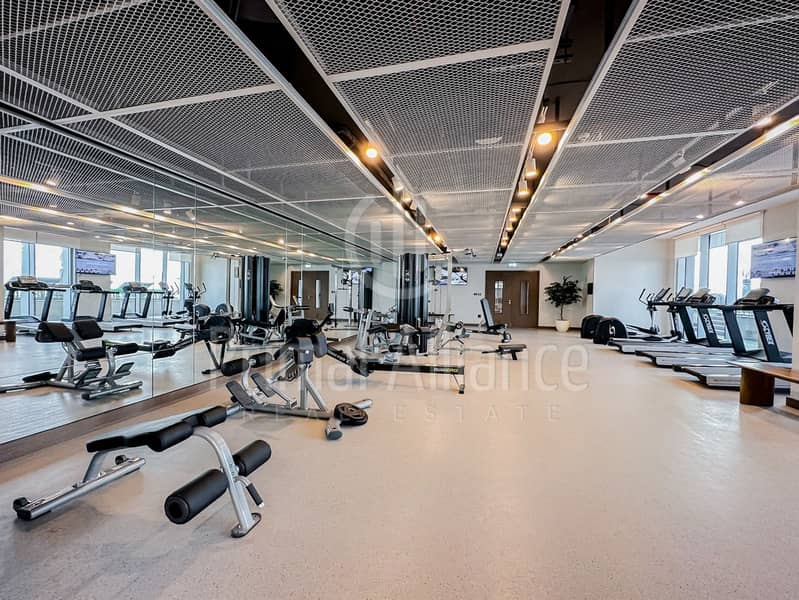 Fully Furnished | Marina View | Beach Access - Image 24