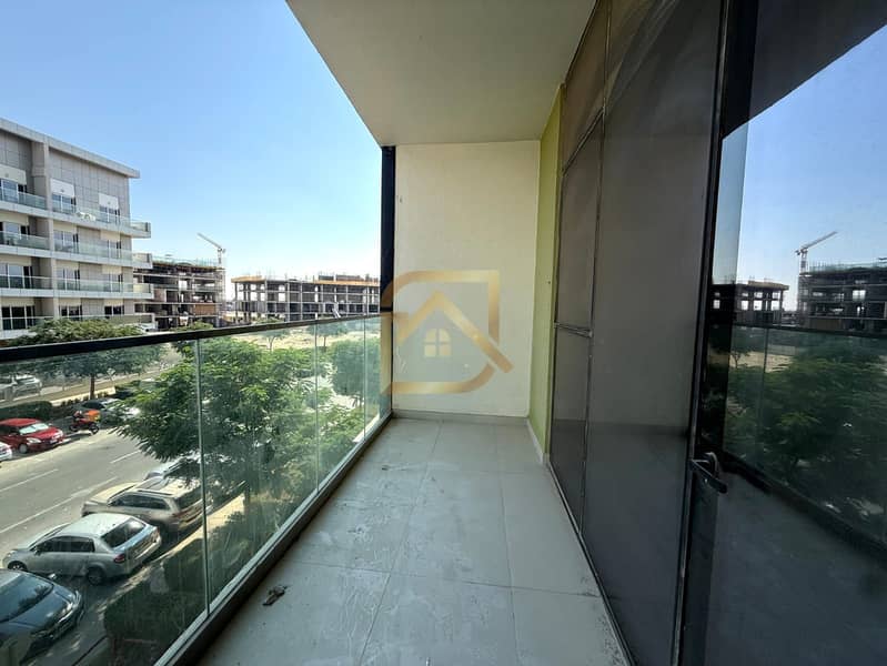 Stylish Residence | Peaceful Community | 4 chqs - Image 20