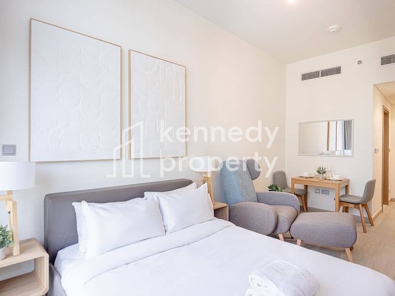 Vibrant Community | Pool View | Prime Location - Image 6