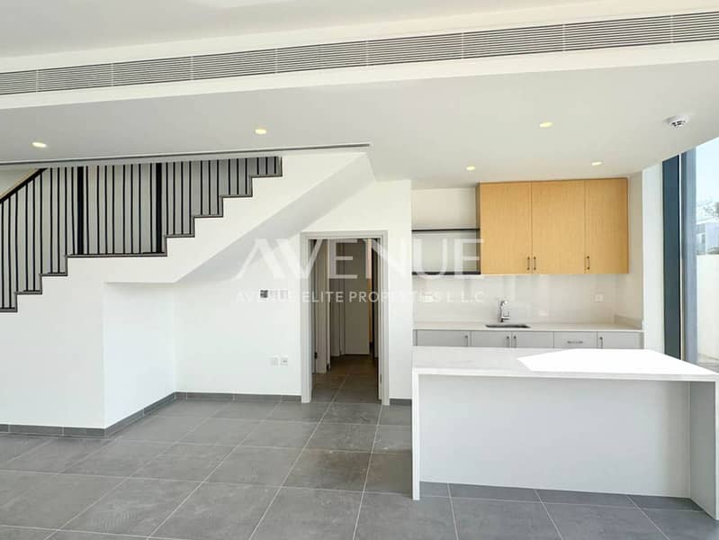 Single Row | Vacant | Vastu Compliance