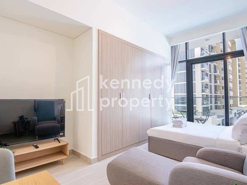 Vibrant Community | Pool View | Prime Location - Image 8