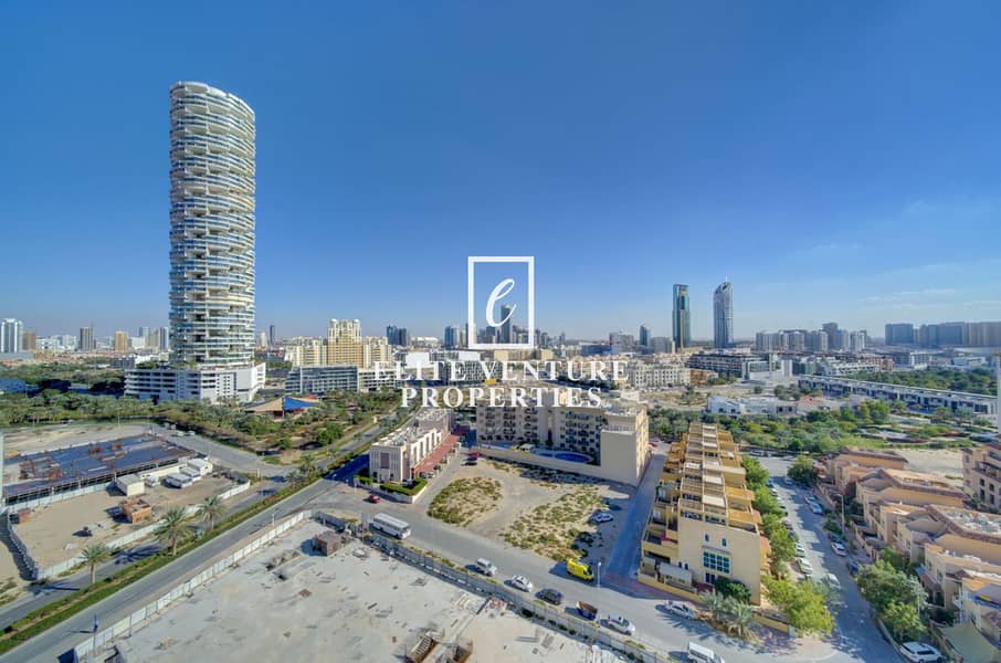 FULLY FURNISHED 1 BEDROOM | BIG LAYOUT | GREAT VIEW - Image 14