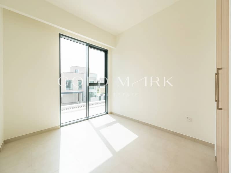 Large Plot | Near to Amenities | Multiple Options - Image 15