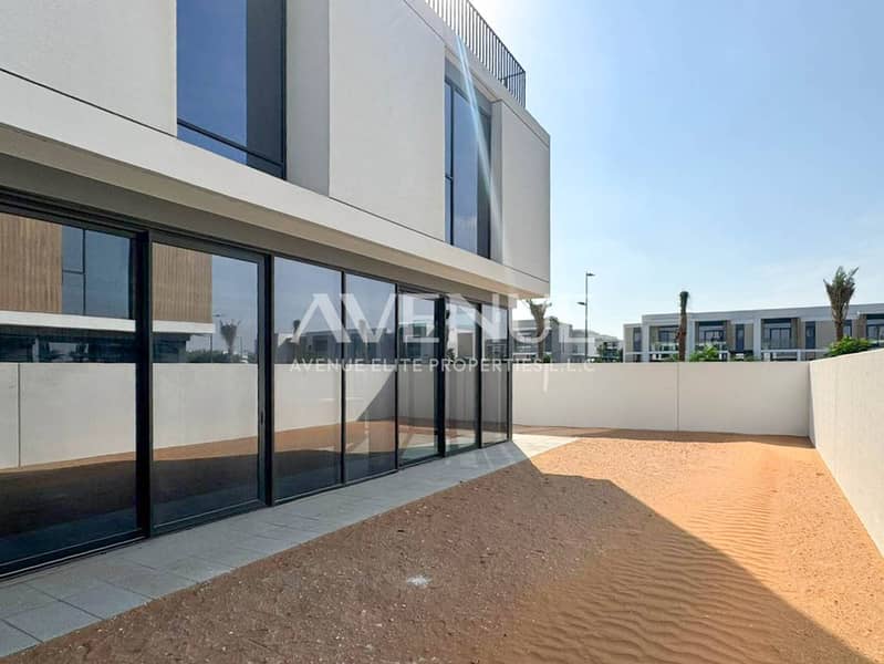 Single Row | Vacant | Vastu Compliance - Image 26