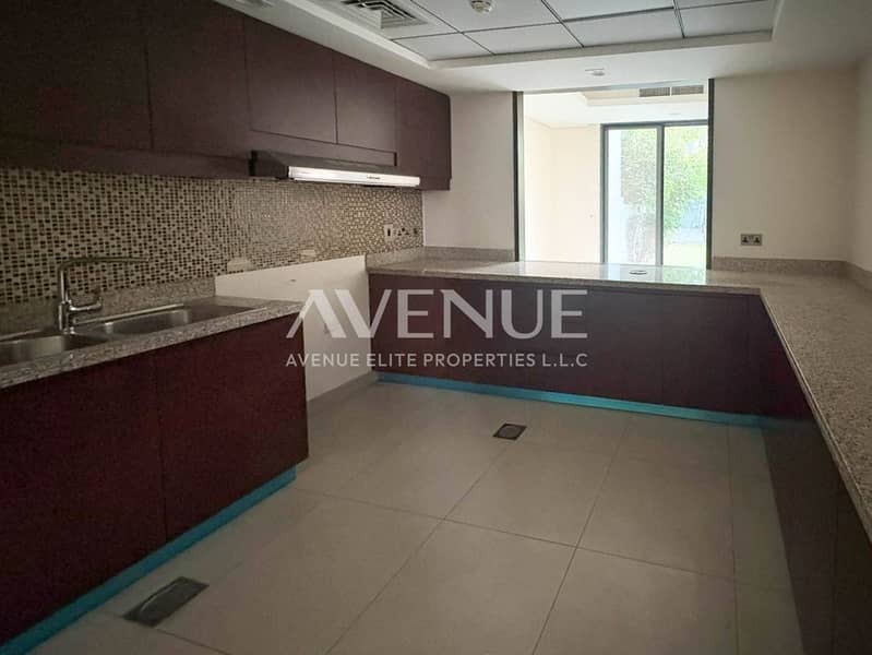 Well-Maintained | Ready to move-in | Landscaped - Image 11