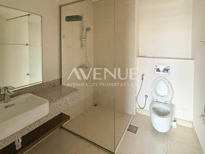 Well-Maintained | Ready to move-in | Landscaped - Image 13