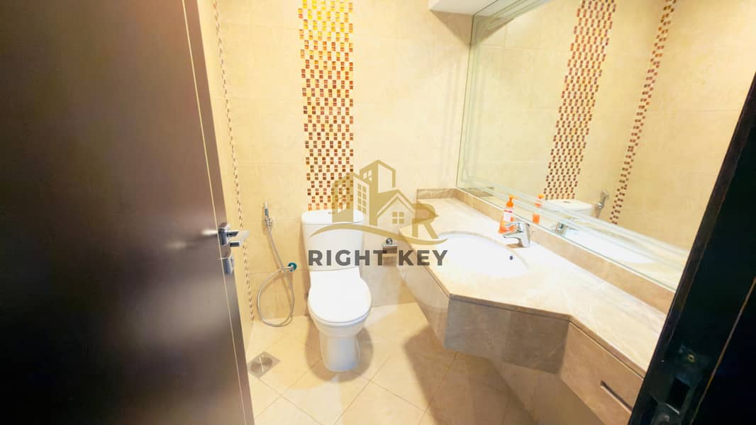 FULLY FURNISHED/ READY TO MOVE/75K/1BHK