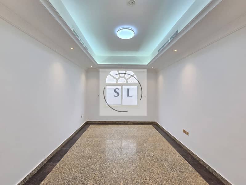 Spacious 5BR Villa + Maid | Private Garage & Garden - Image 6