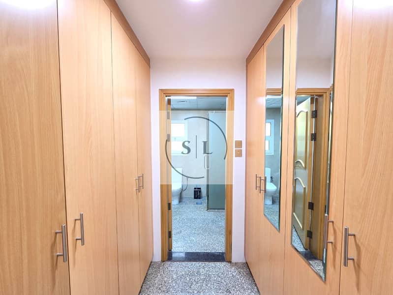 Spacious 5BR Villa + Maid | Private Garage & Garden - Image 8