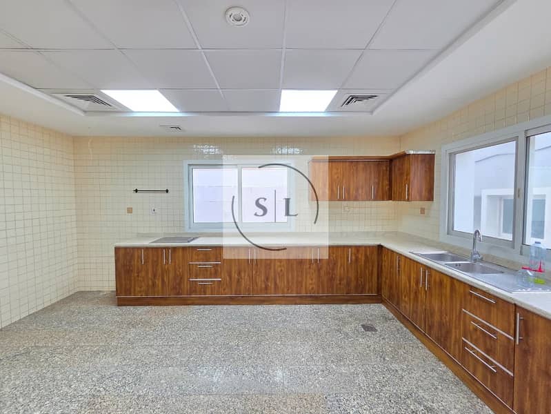 Spacious 5BR Villa + Maid | Private Garage & Garden - Image 14