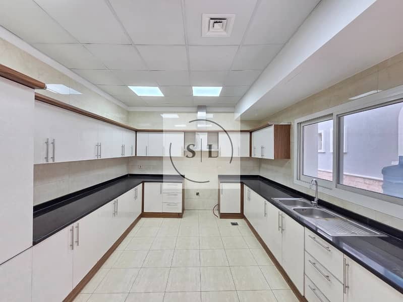 Spacious 5BR Villa + Maid | Private Garage & Garden - Image 15