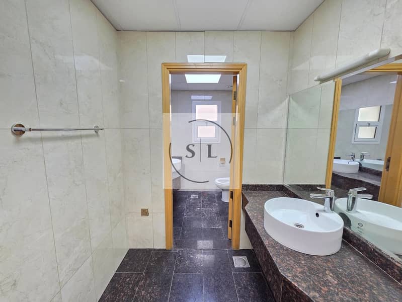 Spacious 5BR Villa + Maid | Private Garage & Garden - Image 24