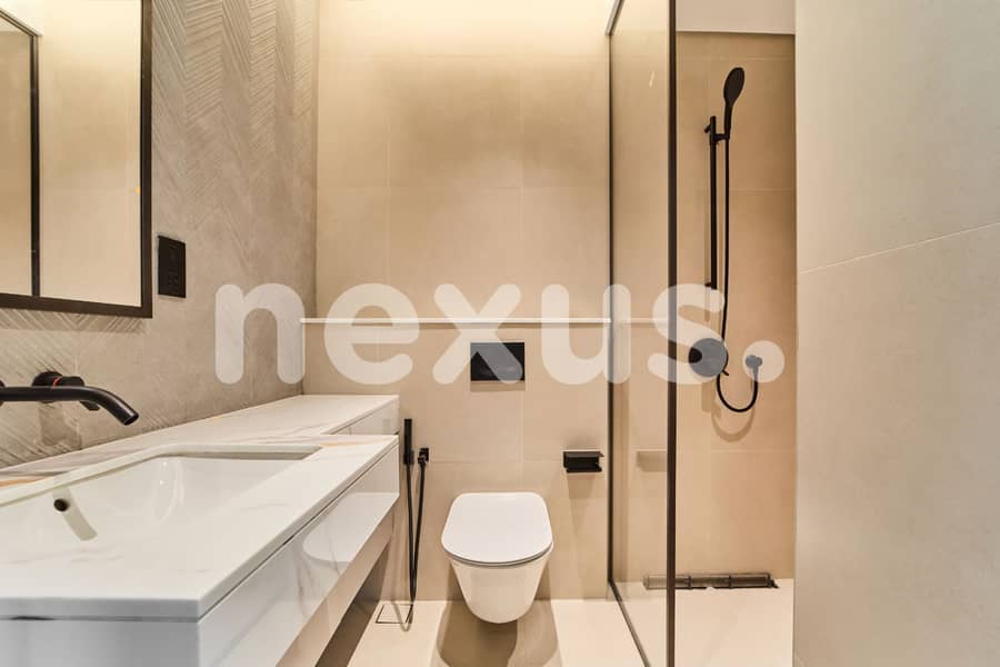 Pool View | Park View | Brand New - Image 13