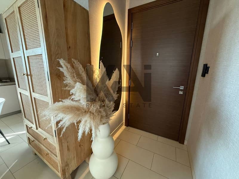 Corner Unit | Garden Views | Fully Furnished