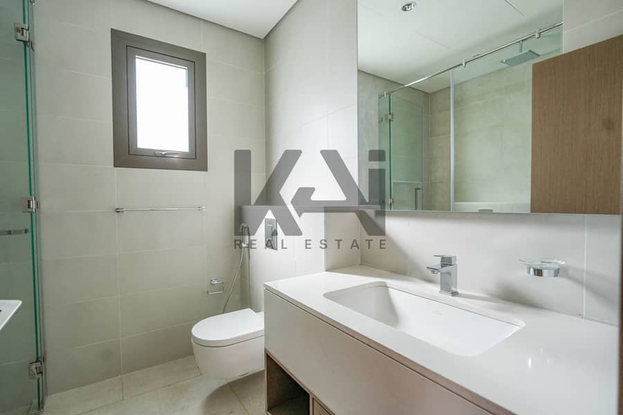 Largest Layout | Premium 4BR Villa | Vacant - Image 6