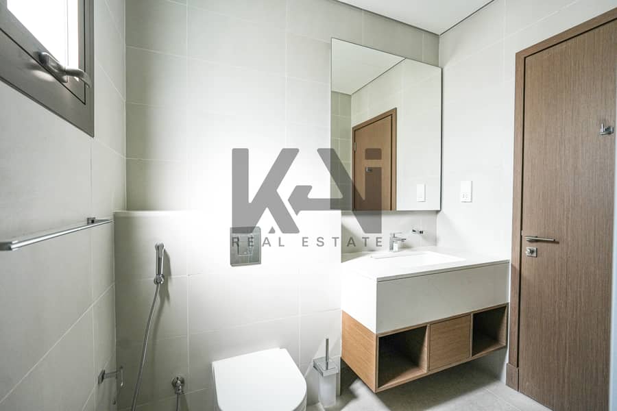 Largest Layout | Premium 4BR Villa | Vacant - Image 7