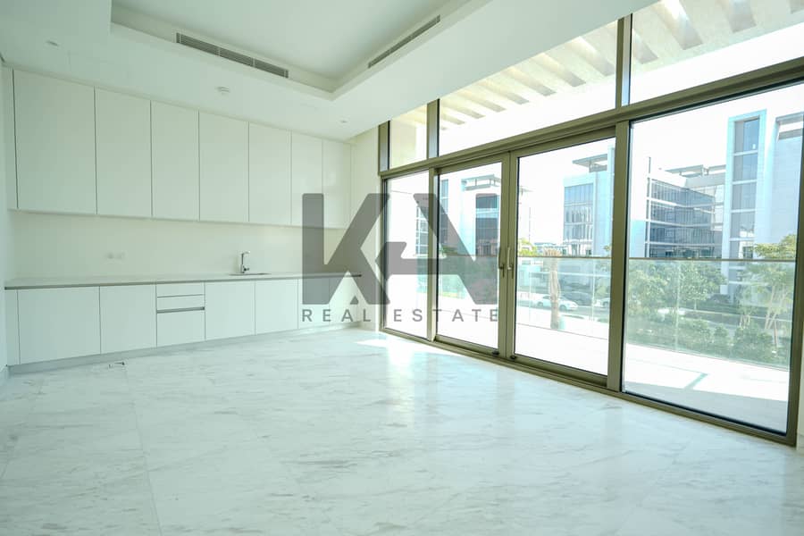 Largest Layout | Premium 4BR Villa | Vacant - Image 13