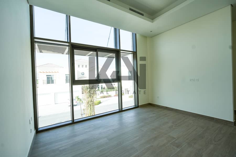 Largest Layout | Premium 4BR Villa | Vacant - Image 20