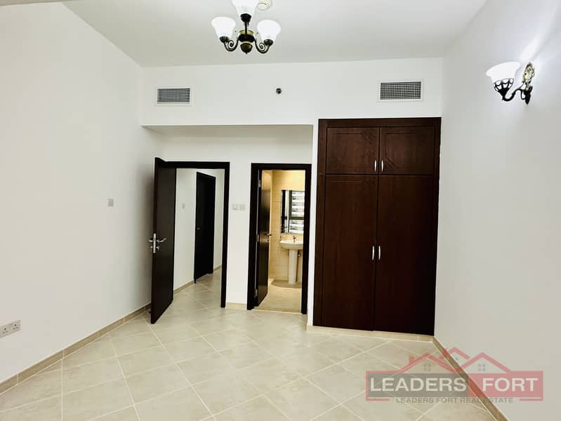 3BR + Maid Apartment | High Floor | Spacious Layout | - Image 18