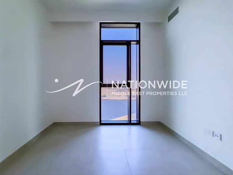 Spacious Layout | Prime Location | High ROI - Image 11