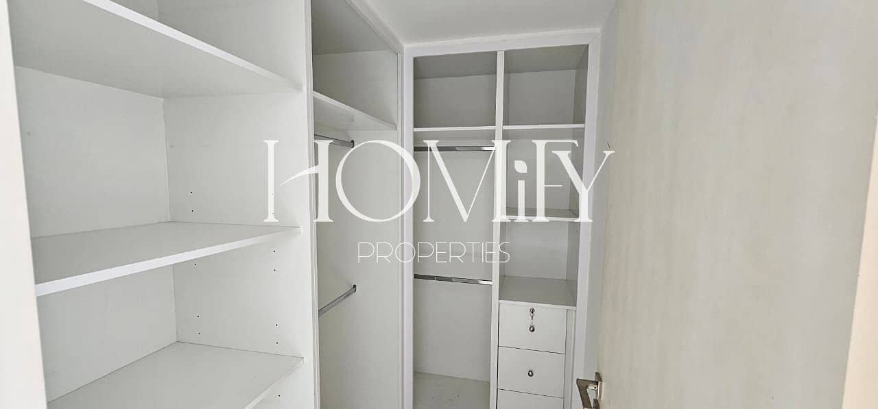 Vacant | Type G | Single Row | Prime Location - Image 8