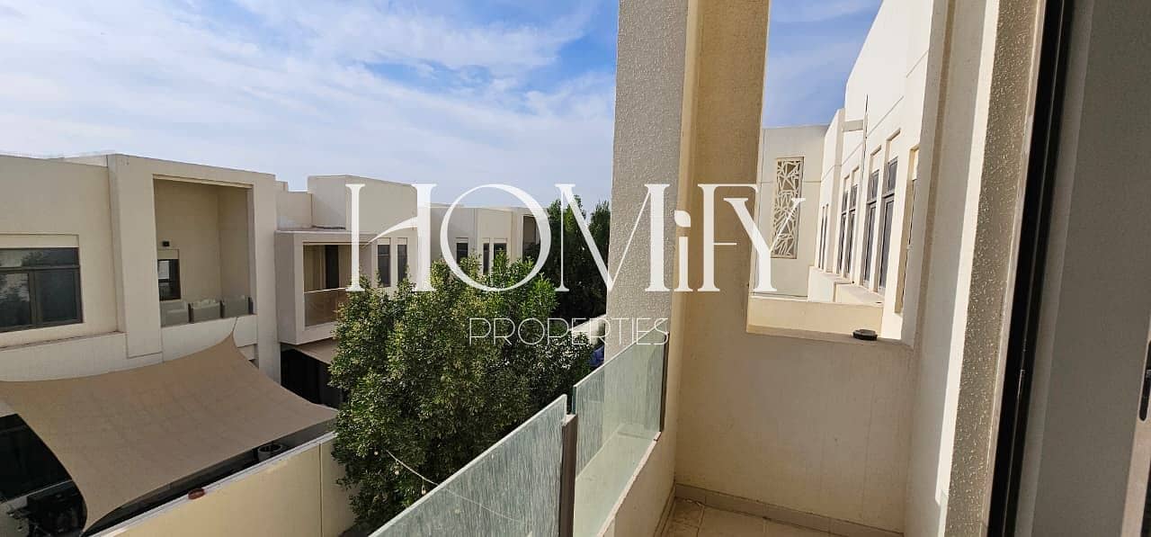 Vacant | Type G | Single Row | Prime Location - Image 16