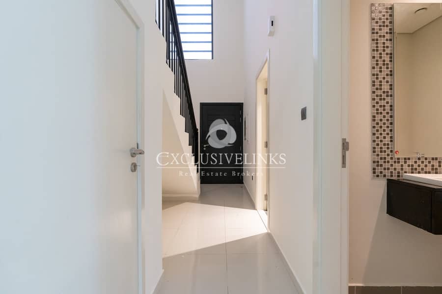 Stunning 3BR | Maid Room | Investment Opportunity - Image 7