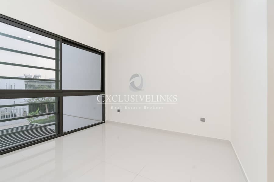 Stunning 3BR | Maid Room | Investment Opportunity - Image 21