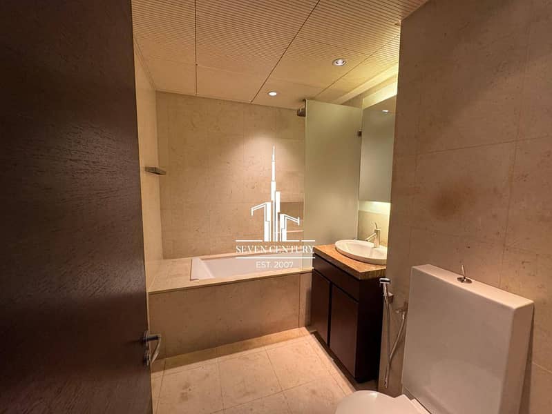 Very High Floor | Best Layout | Panaromic View - Image 12