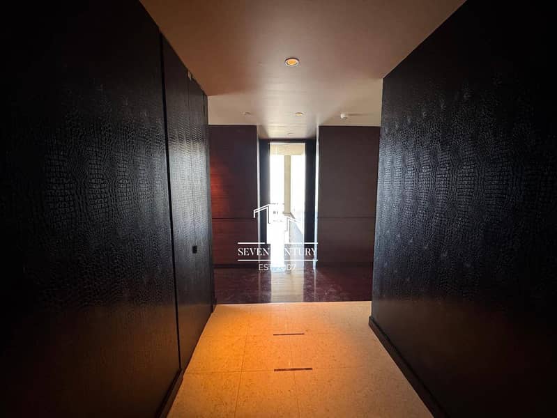 Very High Floor | Best Layout | Panaromic View - Image 13