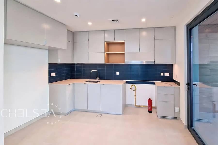 BRAND-NEW | MOVE-IN READY | SINGLE ROW