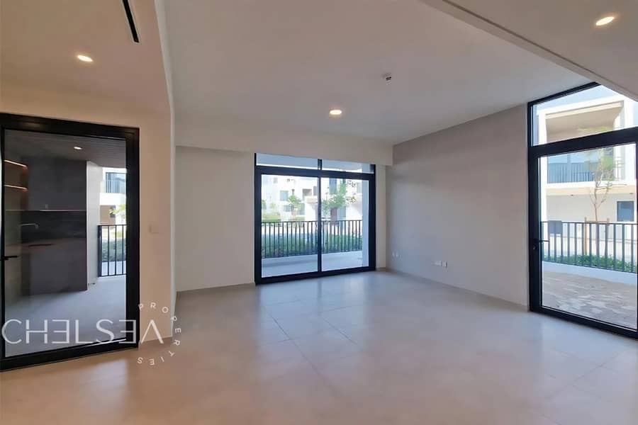 BRAND-NEW | MOVE-IN READY | SINGLE ROW